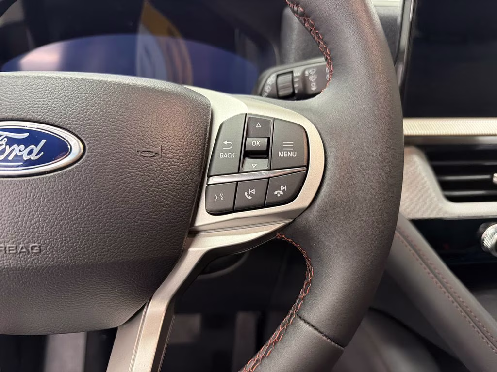 2026 SPACE WHITE Ford Explorer Active RWD SUV