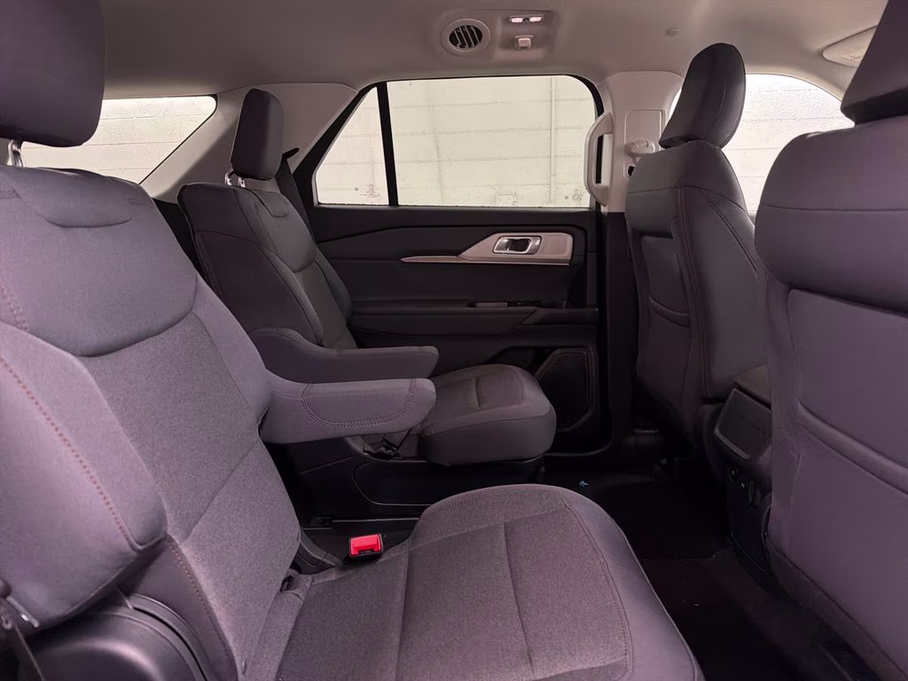 2026 SPACE WHITE Ford Explorer Active RWD SUV