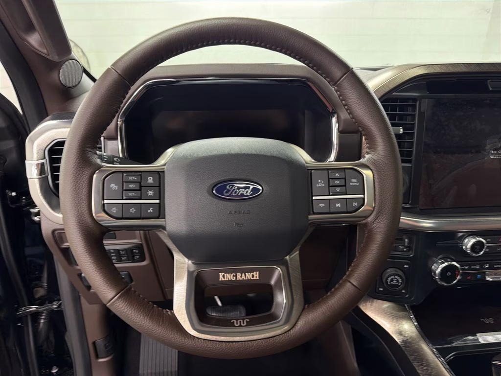 2026 AGATE BLACK Ford F-150 King Ranch 4X4 Truck