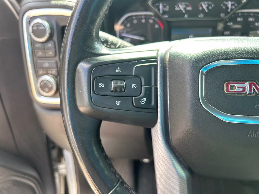 2020 Quicksilver Metallic GMC Sierra 1500 SLE 4X4 Truck