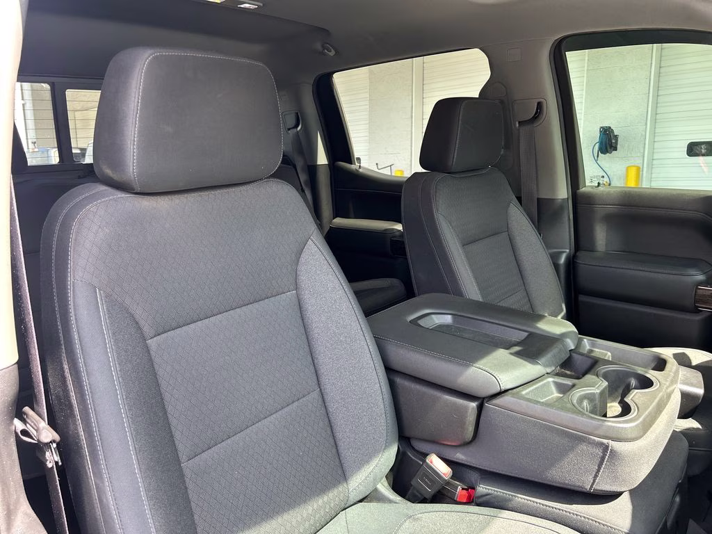2020 Quicksilver Metallic GMC Sierra 1500 SLE 4X4 Truck