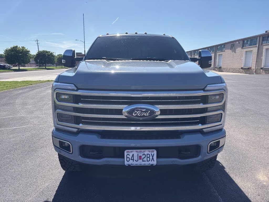 2026 Gray Metallic Ford Super Duty F-250 SRW Platinum 4X4 Truck