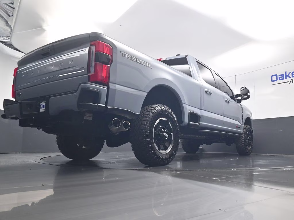 2026 Gray Metallic Ford Super Duty F-250 SRW Platinum 4X4 Truck