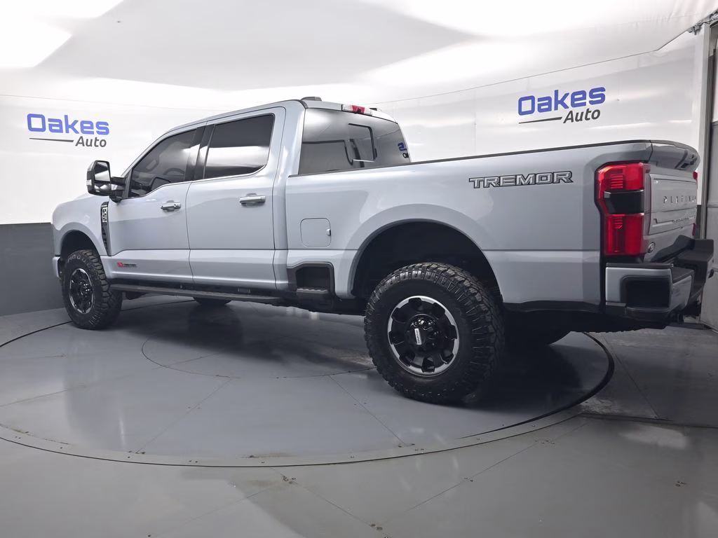2026 Gray Metallic Ford Super Duty F-250 SRW Platinum 4X4 Truck