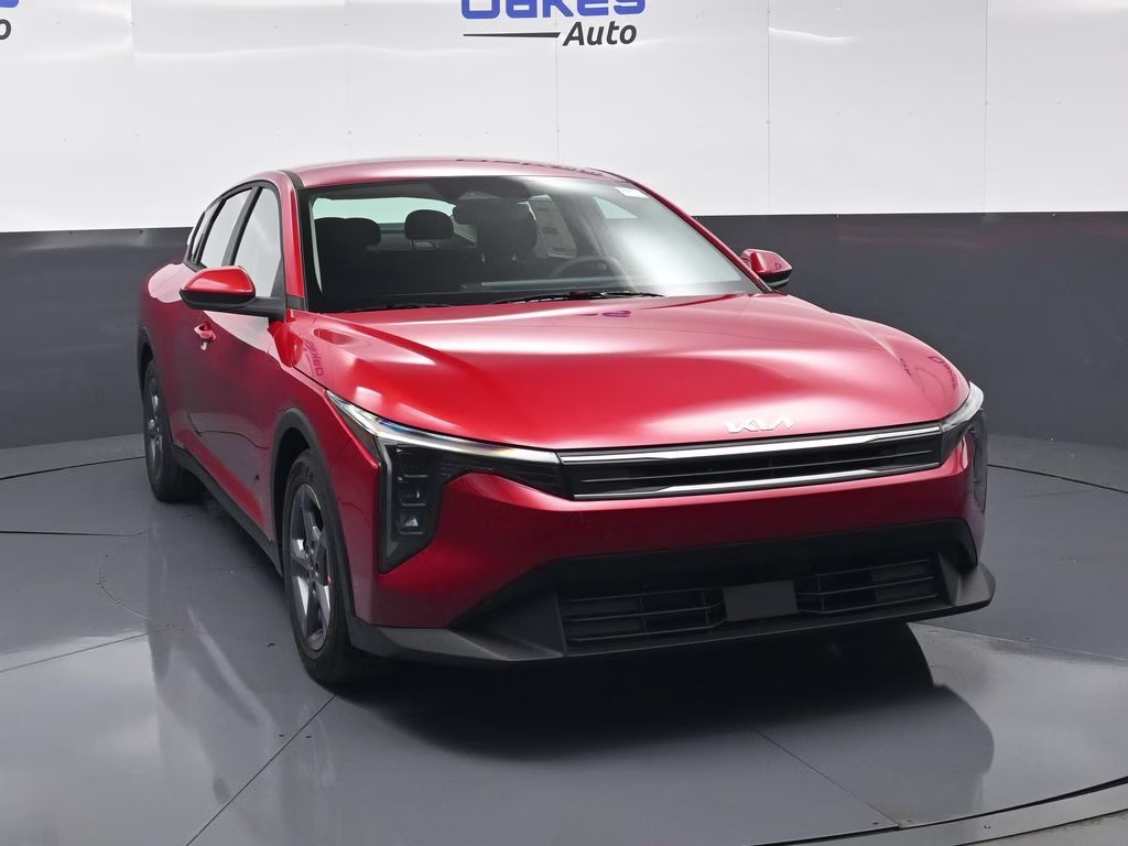 2026 Currant Red Kia K4 LXS FWD Sedan