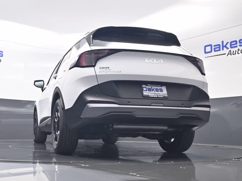 2026 Glacial White Pearl Kia Sportage EX FWD SUV