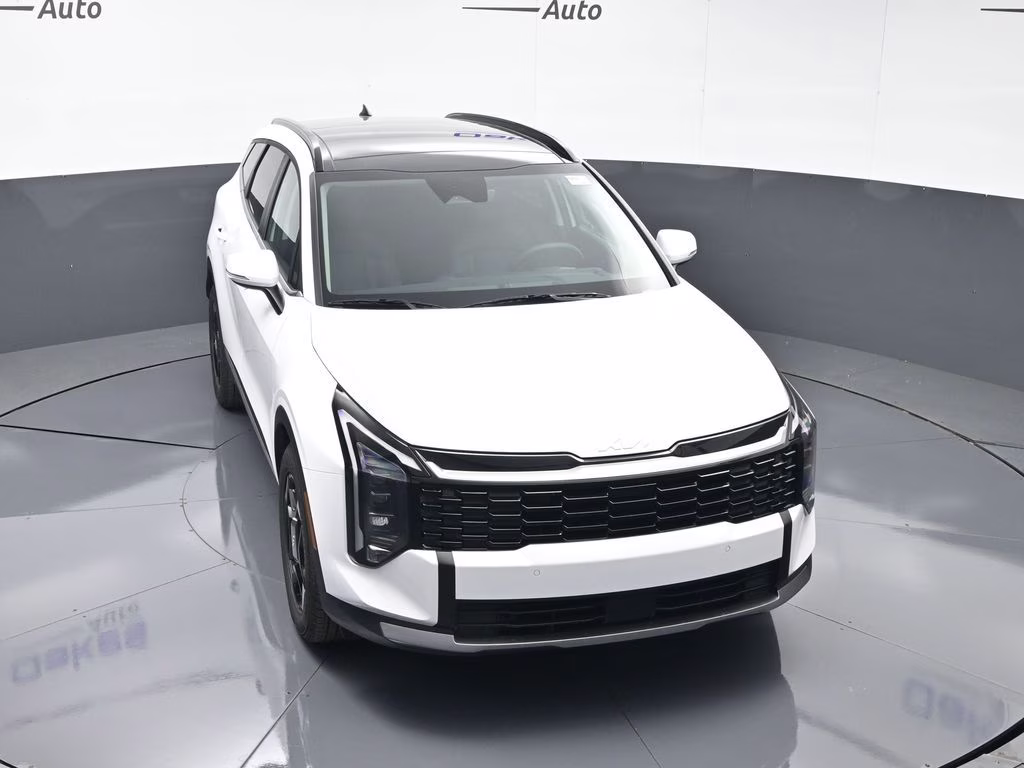 2026 Glacial White Pearl Kia Sportage EX FWD SUV