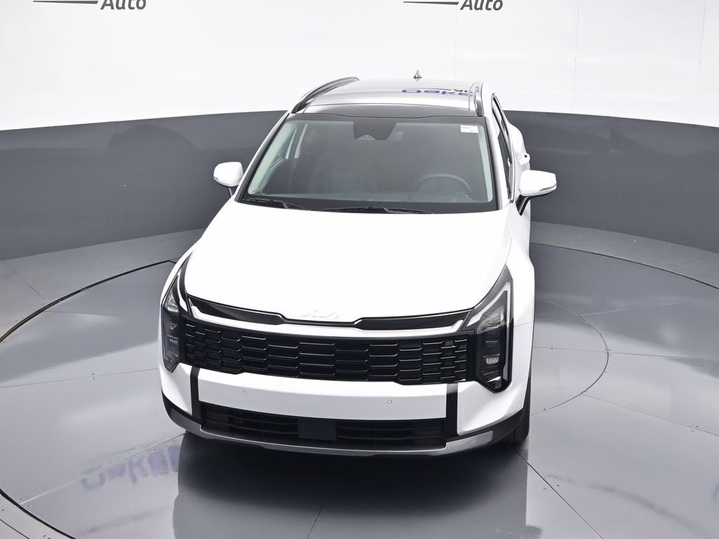 2026 Glacial White Pearl Kia Sportage EX FWD SUV