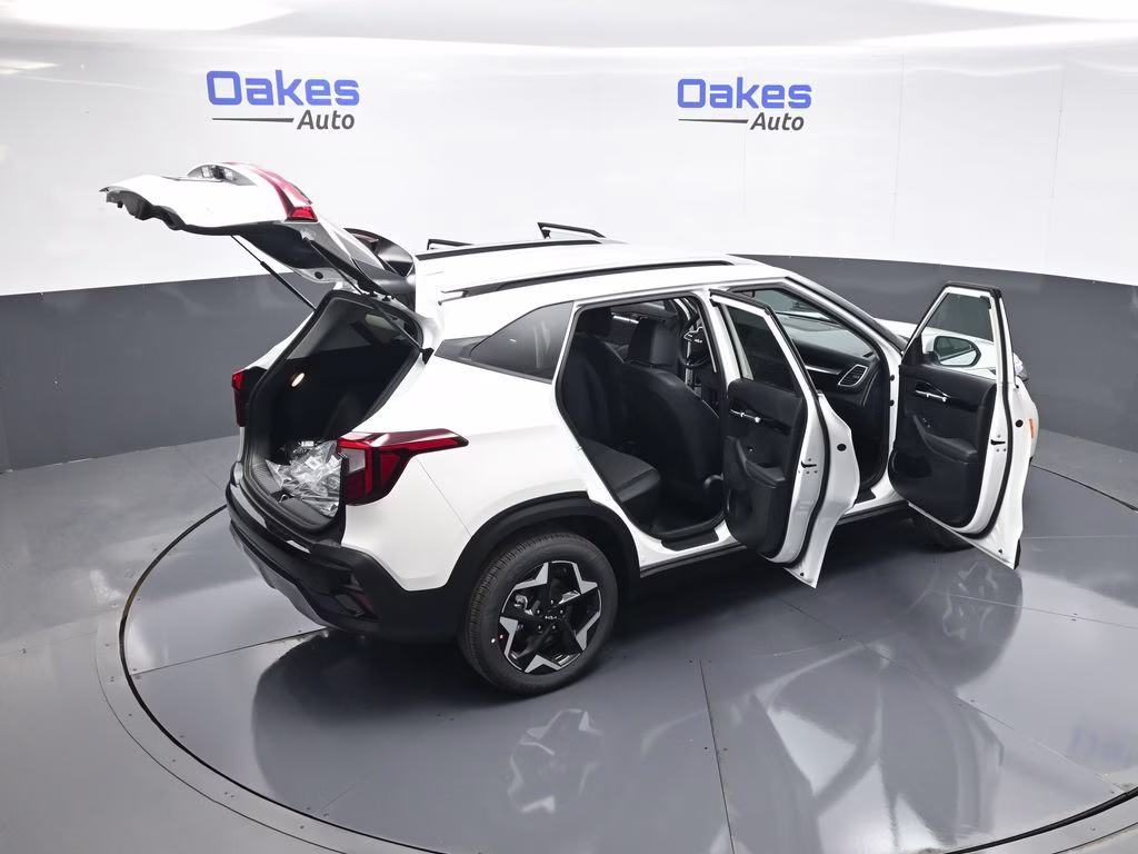 2026 Snow White Pearl Kia Seltos S AWD SUV
