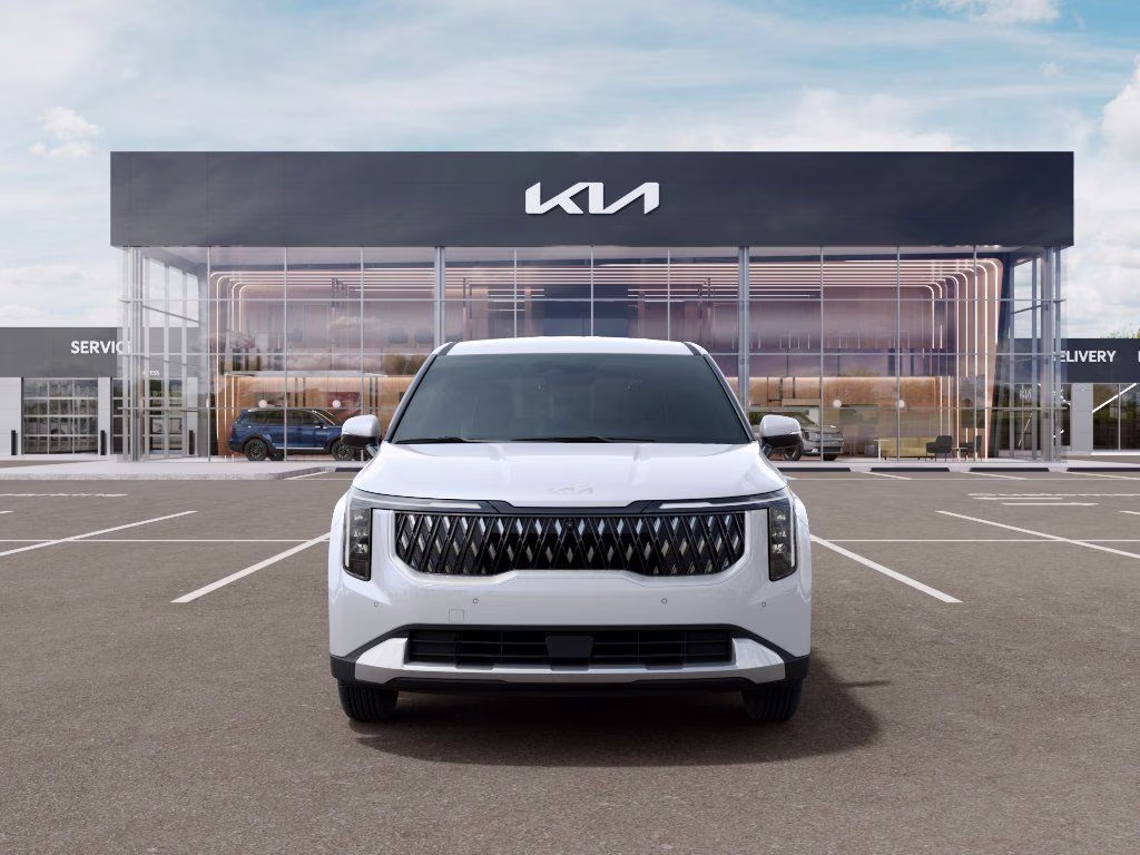 2026 Snow White Pearl Kia Carnival LXS FWD Van