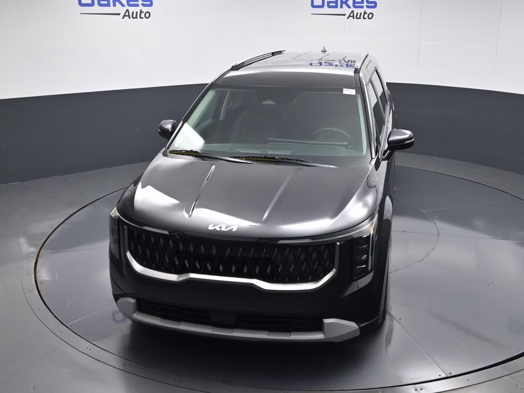 2026 Panthera Metal Kia Carnival EX FWD Van
