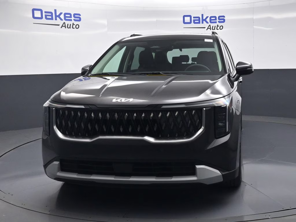 2026 Panthera Metal Kia Carnival EX FWD Van