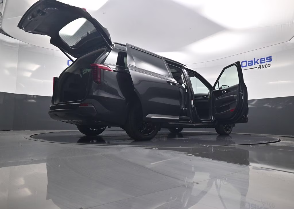 2026 Panthera Metal Kia Carnival SX Prestige FWD Van