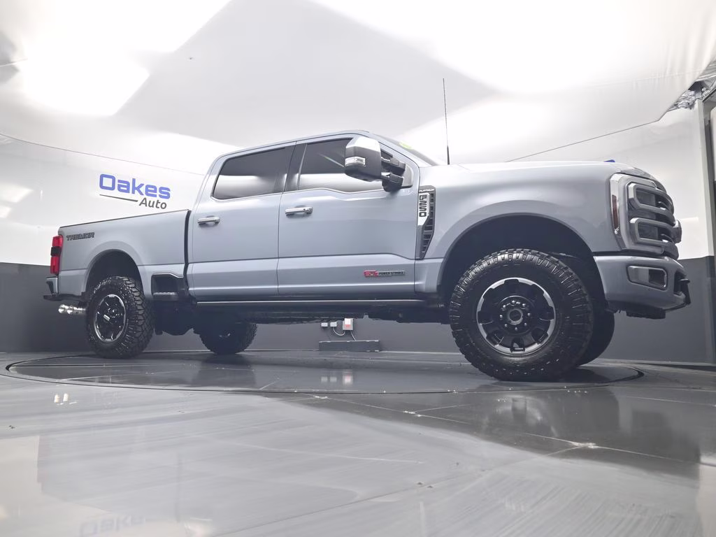 2026 Gray Metallic Ford Super Duty F-250 SRW Platinum 4X4 Truck