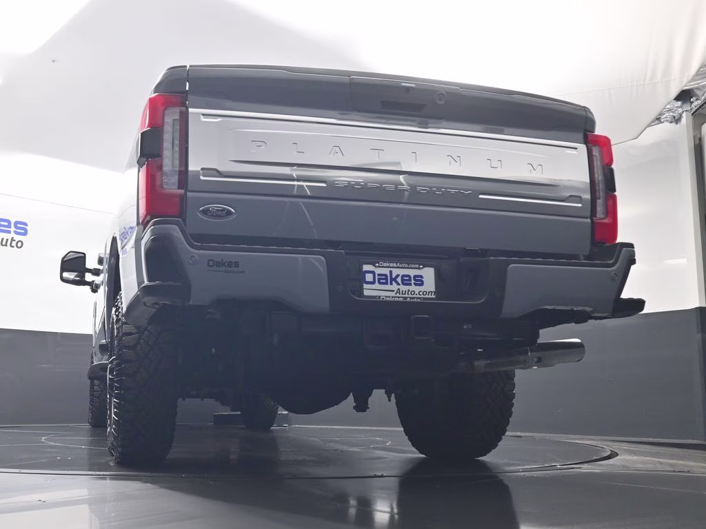 2026 Gray Metallic Ford Super Duty F-250 SRW Platinum 4X4 Truck