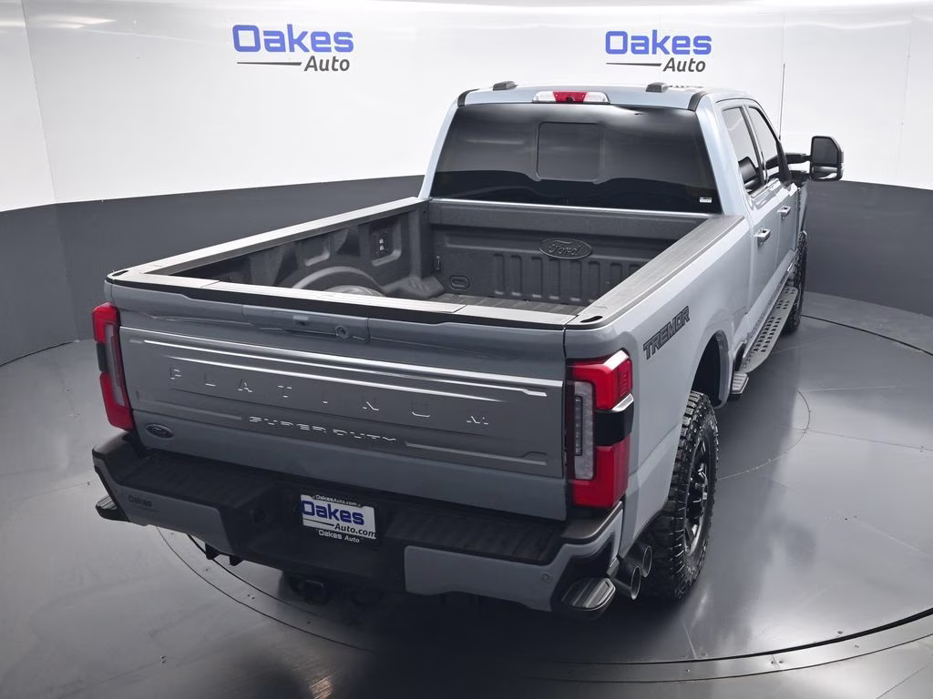 2026 Gray Metallic Ford Super Duty F-250 SRW Platinum 4X4 Truck