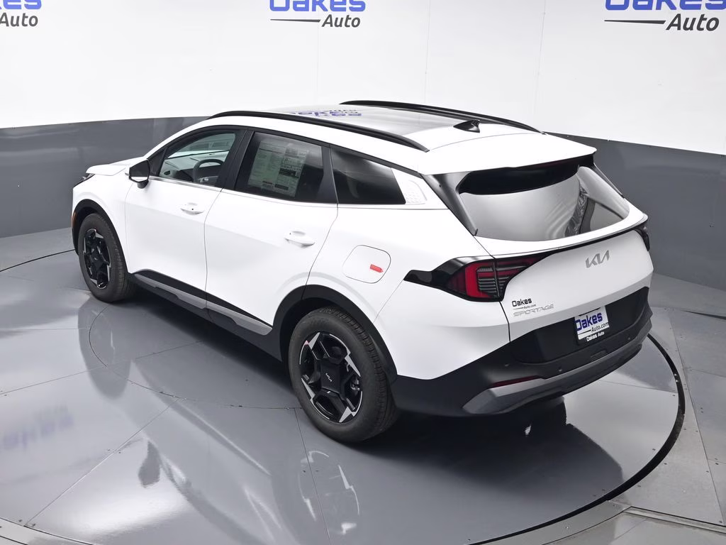 2026 Glacial White Pearl Kia Sportage EX FWD SUV