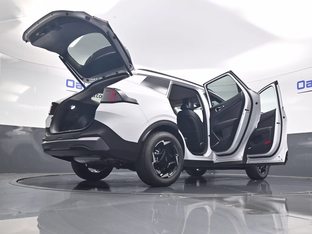 2026 Glacial White Pearl Kia Sportage EX FWD SUV