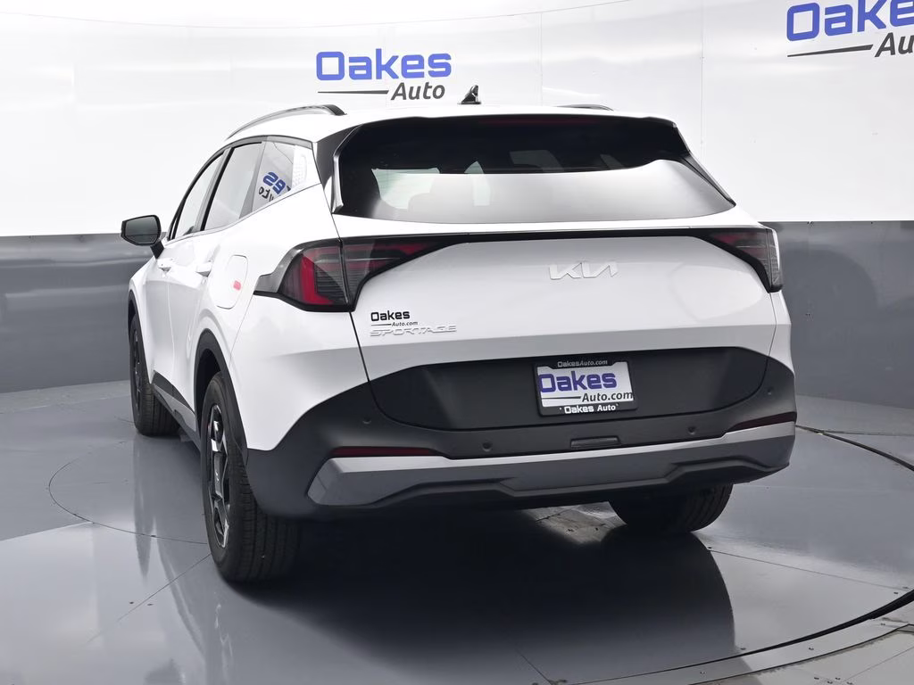 2026 Glacial White Pearl Kia Sportage EX FWD SUV