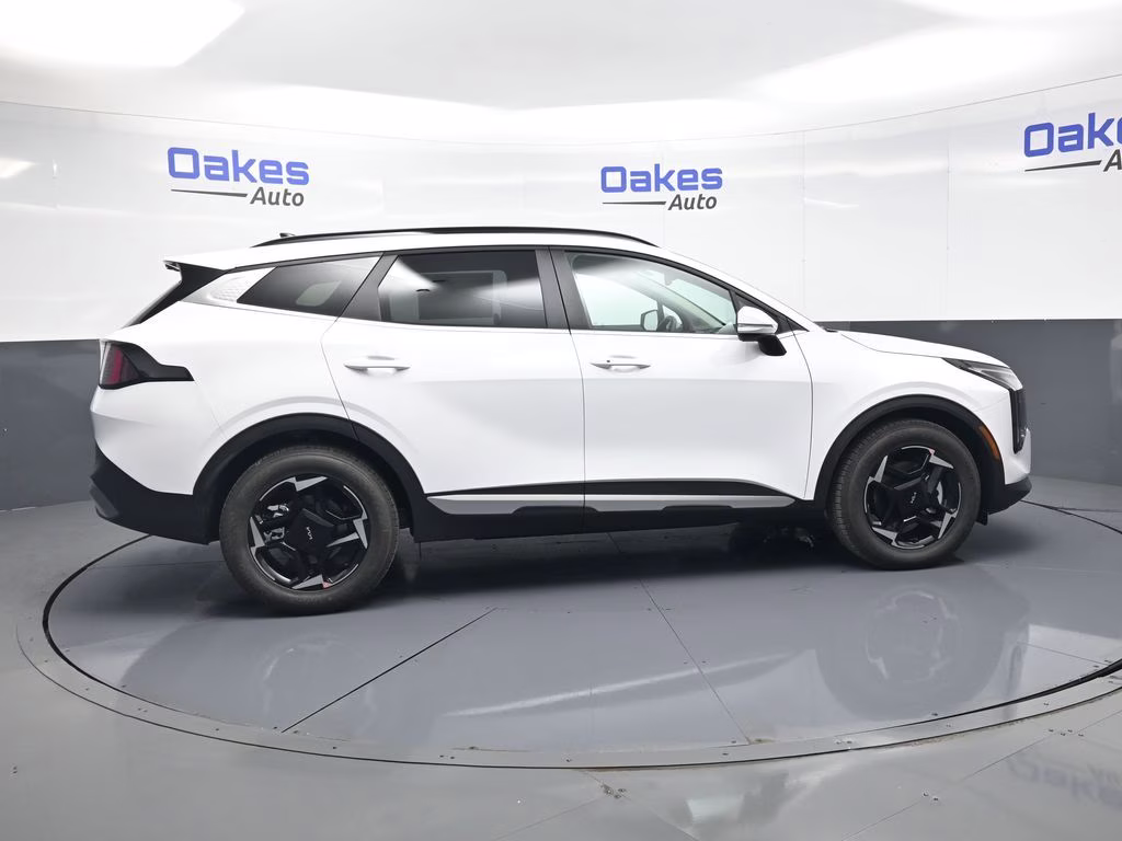 2026 Glacial White Pearl Kia Sportage EX FWD SUV