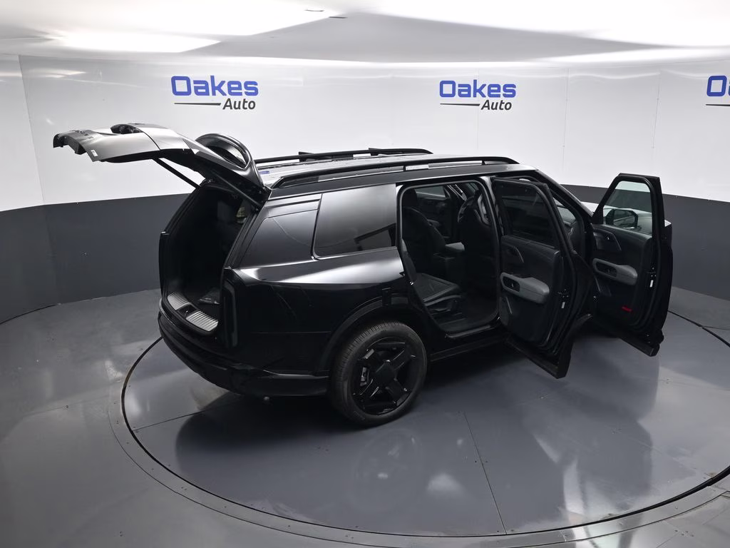 2027 Ebony Black Kia Telluride Hybrid X-Line SX AWD SUV