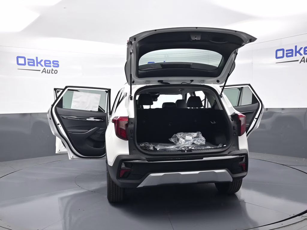 2026 Snow White Pearl Kia Seltos S AWD SUV