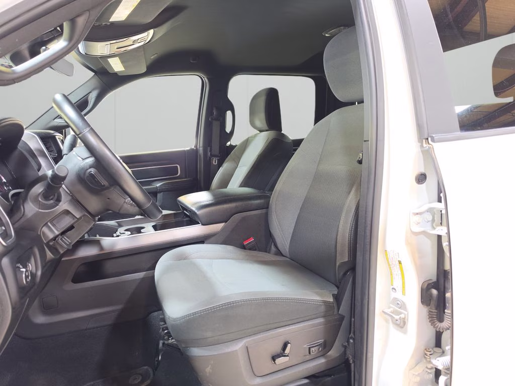 2024 Bright White Clearcoat Ram 2500 Big Horn 4X4 Truck