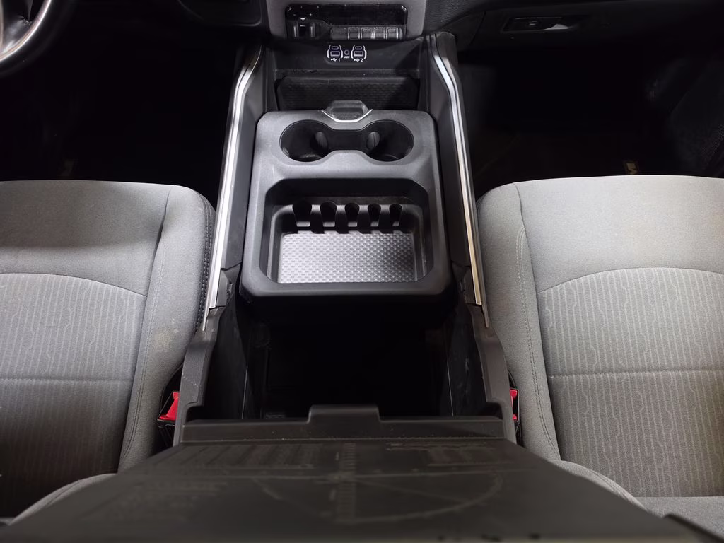 2024 Bright White Clearcoat Ram 2500 Big Horn 4X4 Truck