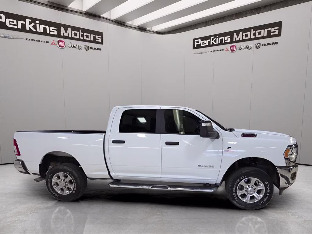 2024 Bright White Clearcoat Ram 2500 Big Horn 4X4 Truck