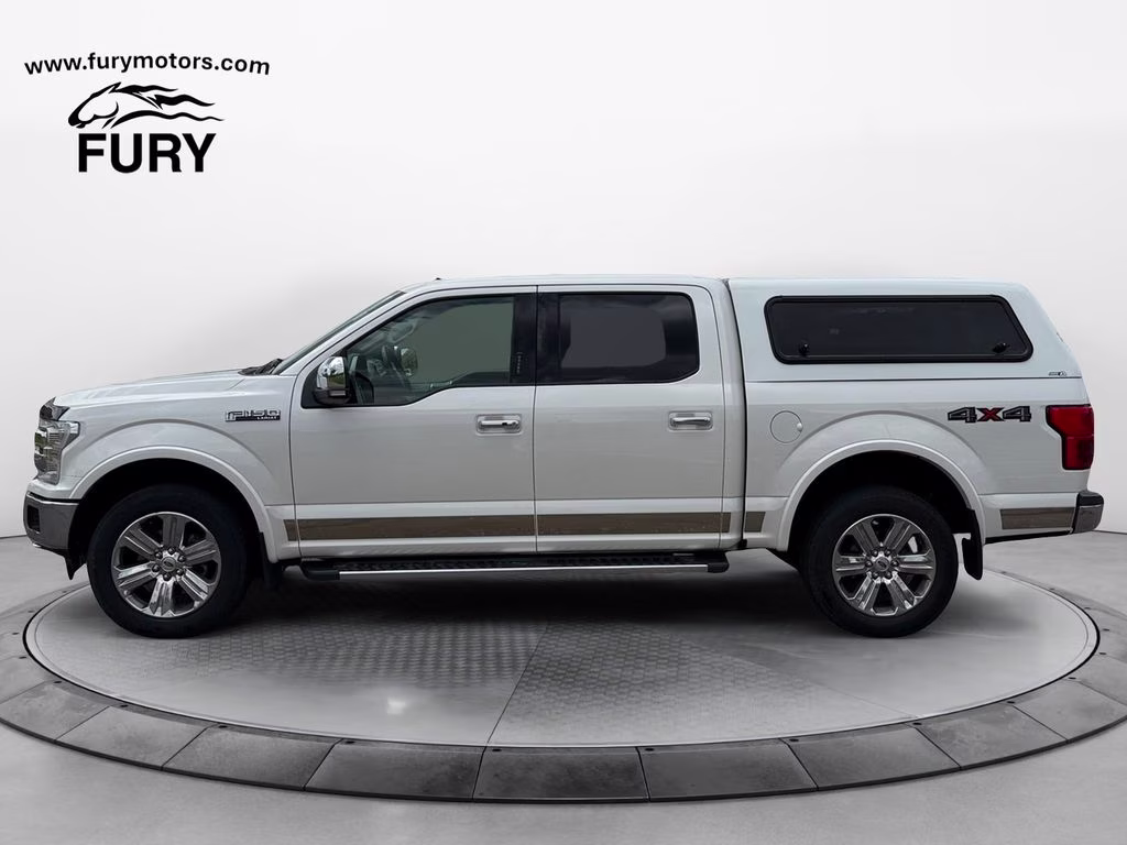 2019 White Platinum Metallic Tri-Coat Ford F-150 Lariat w/Tow & Chrome Appearance & Twin Panel Moon 4X4 Truck