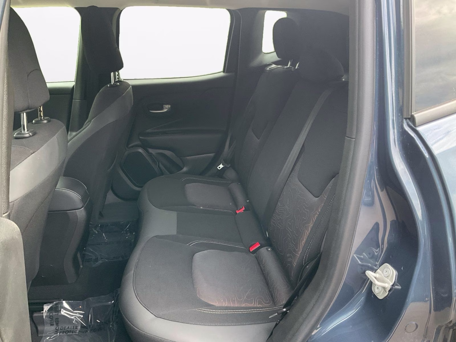 2023 Slate Blue Pearlcoat Jeep Renegade Latitude 4X4 SUV