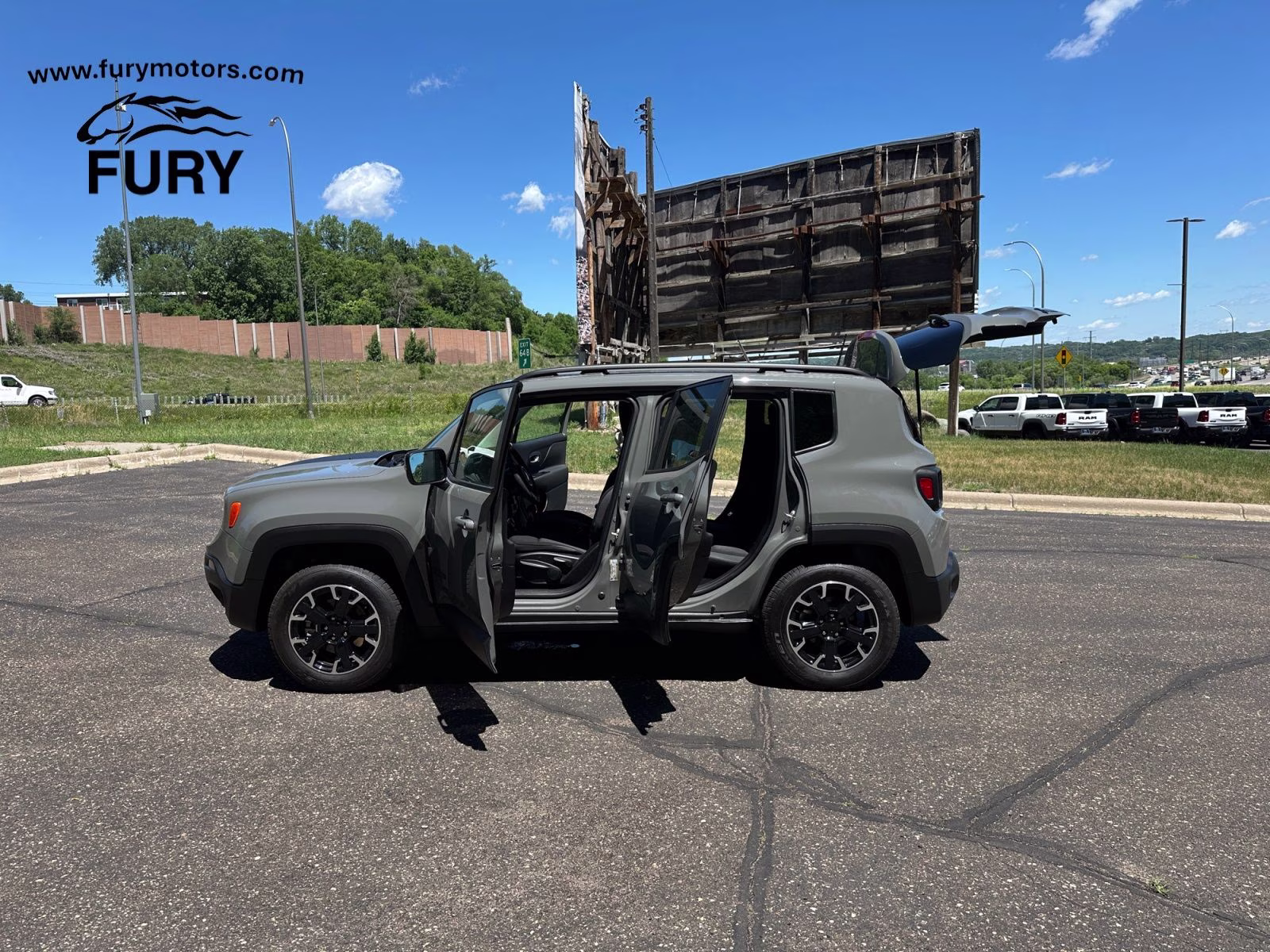 2023 Sting-Gray Clearcoat Jeep Renegade Latitude 4X4 SUV