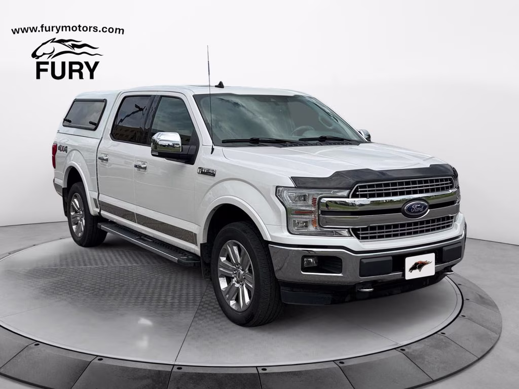 2019 White Platinum Metallic Tri-Coat Ford F-150 Lariat w/Tow & Chrome Appearance & Twin Panel Moon 4X4 Truck
