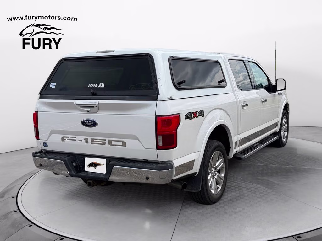 2019 White Platinum Metallic Tri-Coat Ford F-150 Lariat w/Tow & Chrome Appearance & Twin Panel Moon 4X4 Truck