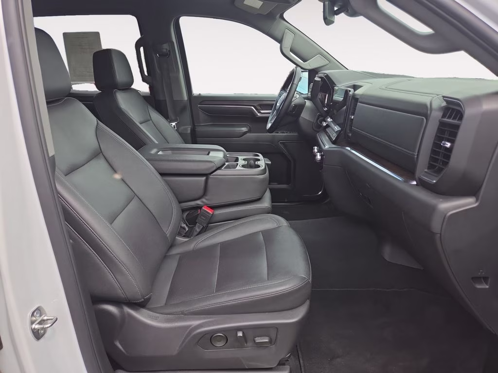 2024 Summit White GMC Sierra 1500 SLT 4X4 Truck