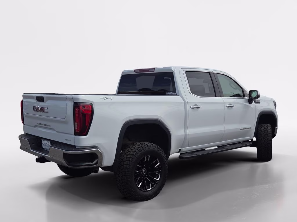 2024 Summit White GMC Sierra 1500 SLT 4X4 Truck