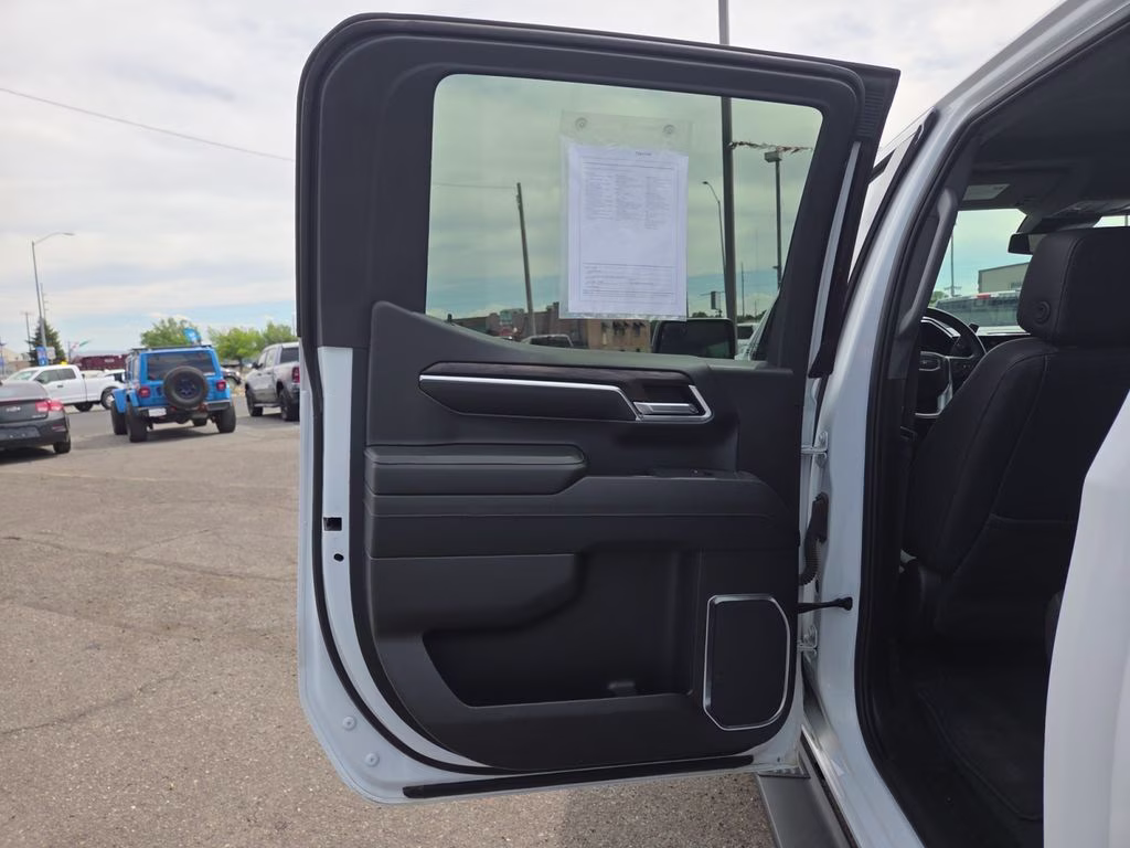 2024 Summit White GMC Sierra 1500 SLT 4X4 Truck