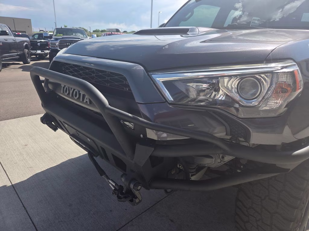 2016 Magnetic Gray Metallic Toyota 4Runner TRD Pro 4X4 SUV