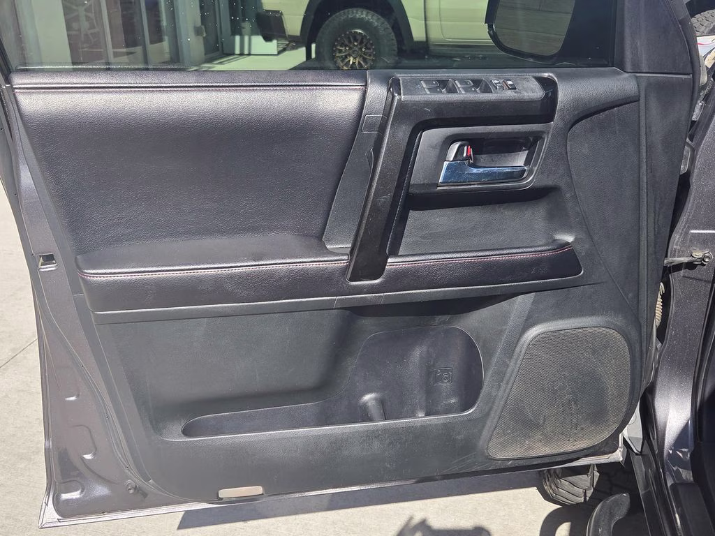 2016 Magnetic Gray Metallic Toyota 4Runner TRD Pro 4X4 SUV