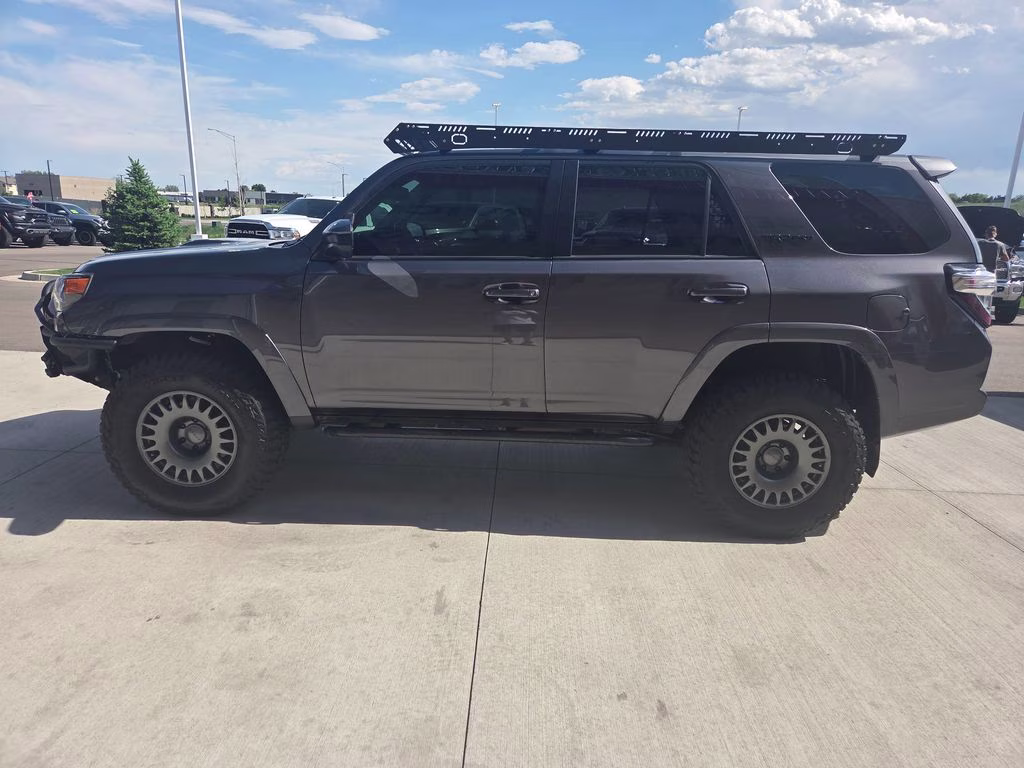 2016 Magnetic Gray Metallic Toyota 4Runner TRD Pro 4X4 SUV