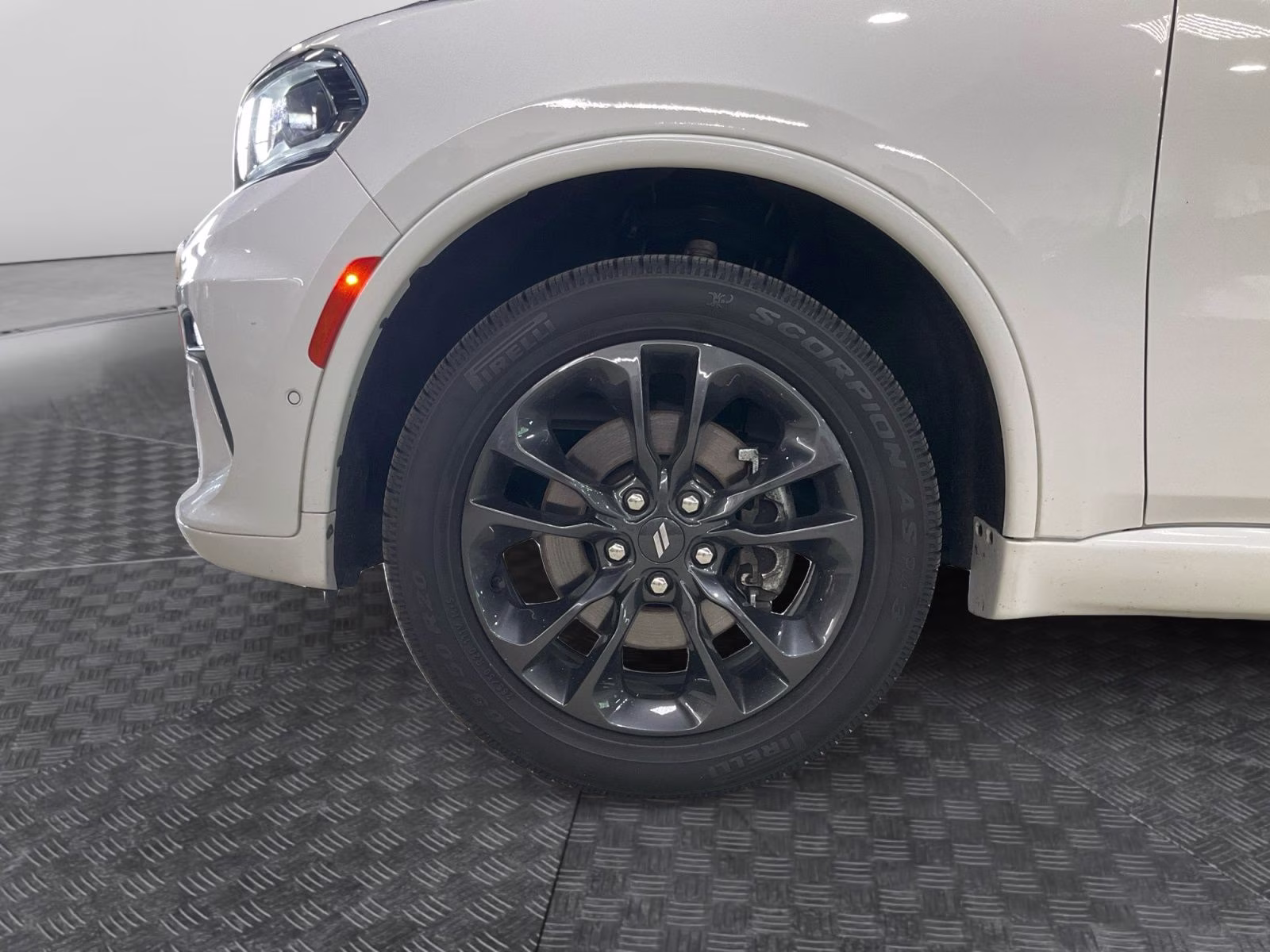 2023 White Knuckle Clearcoat Dodge Durango GT Premium AWD SUV
