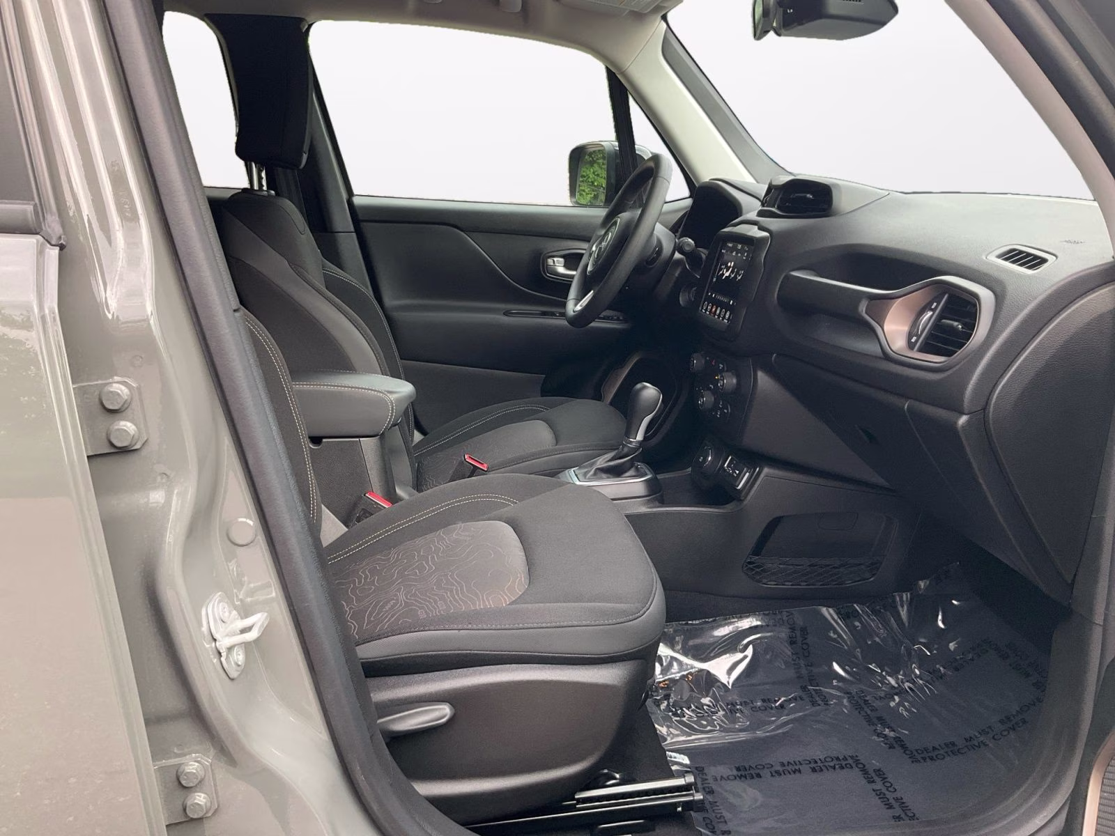 2023 Sting-Gray Clearcoat Jeep Renegade Latitude 4X4 SUV