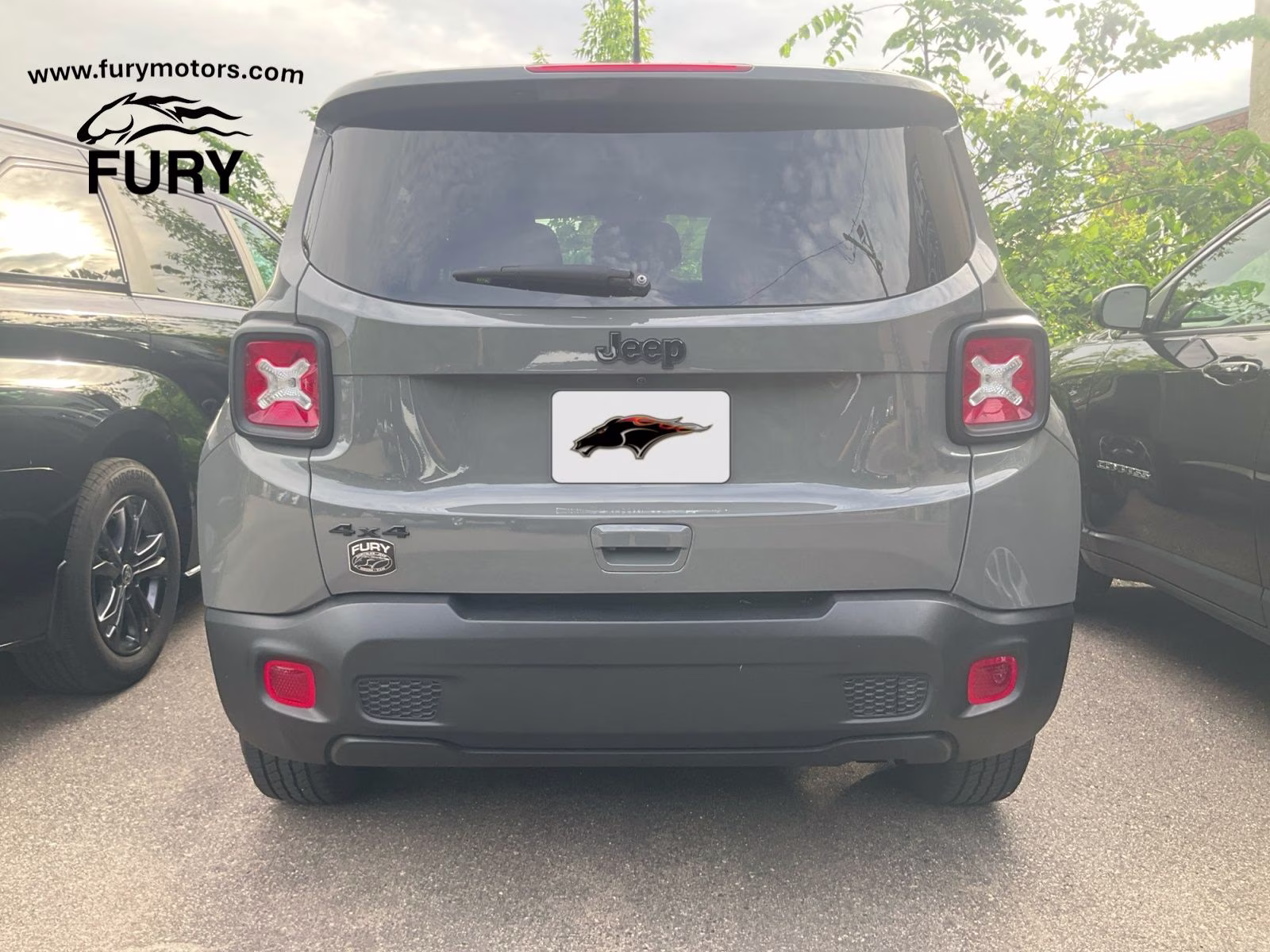 2023 Sting-Gray Clearcoat Jeep Renegade Latitude 4X4 SUV