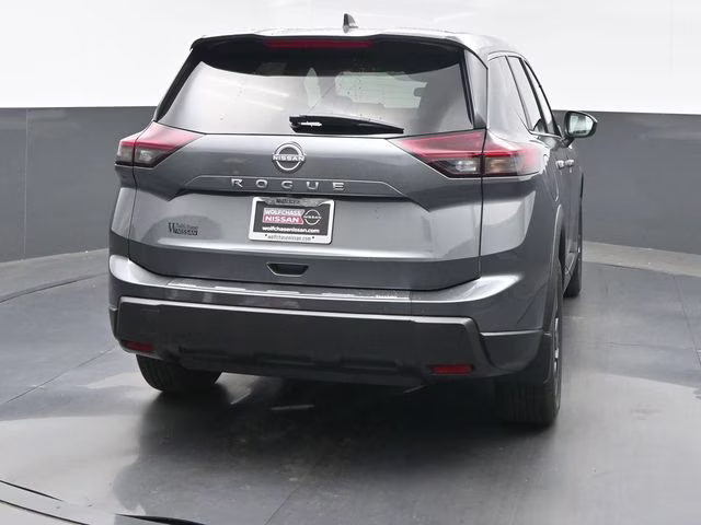 2026 Gun Metallic Nissan Rogue SV FWD SUV