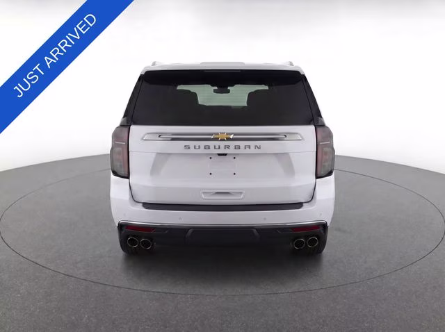 2025 Pearl Chevrolet Suburban High Country 4X4 SUV