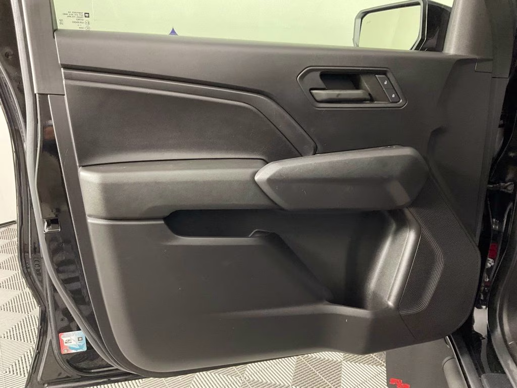 2023 Black Chevrolet Colorado Trail Boss 4X4 Truck