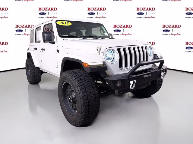 2018 Bright White Clearcoat Jeep Wrangler Unlimited Sahara 4X4 SUV