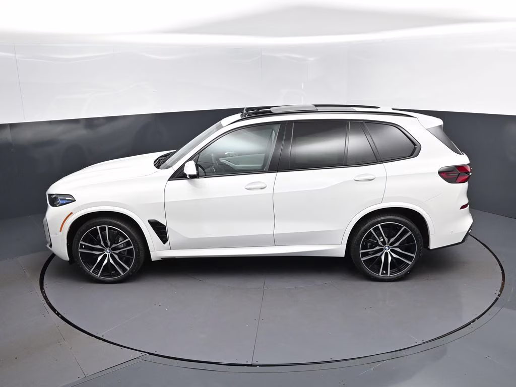 2026 Alpine White BMW X5 xDrive40i AWD SUV