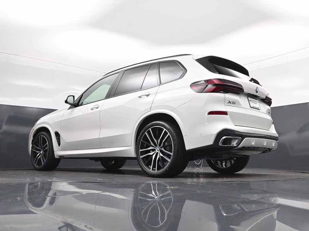 2026 Alpine White BMW X5 xDrive40i AWD SUV