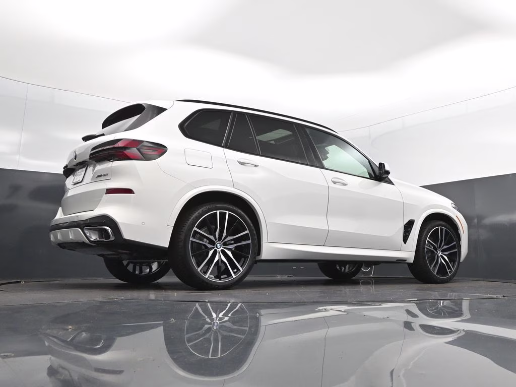 2026 Alpine White BMW X5 xDrive40i AWD SUV